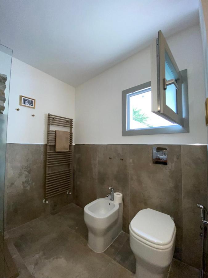 Apartamento Dimora Flo Bríndisi Exterior foto