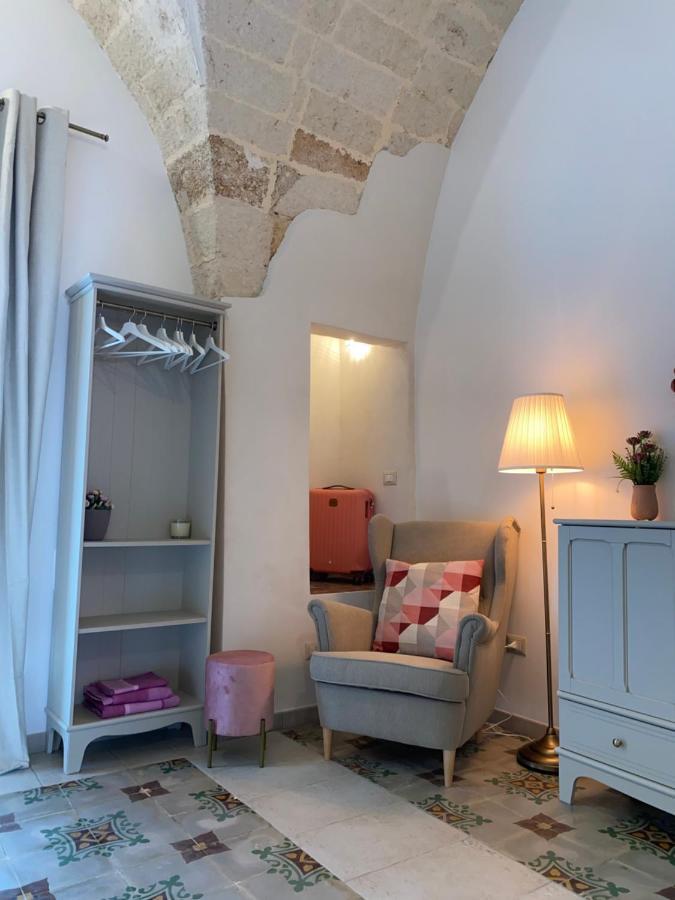 Apartamento Dimora Flo Bríndisi Exterior foto