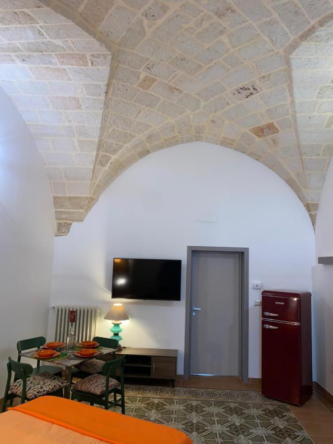 Apartamento Dimora Flo Bríndisi Exterior foto