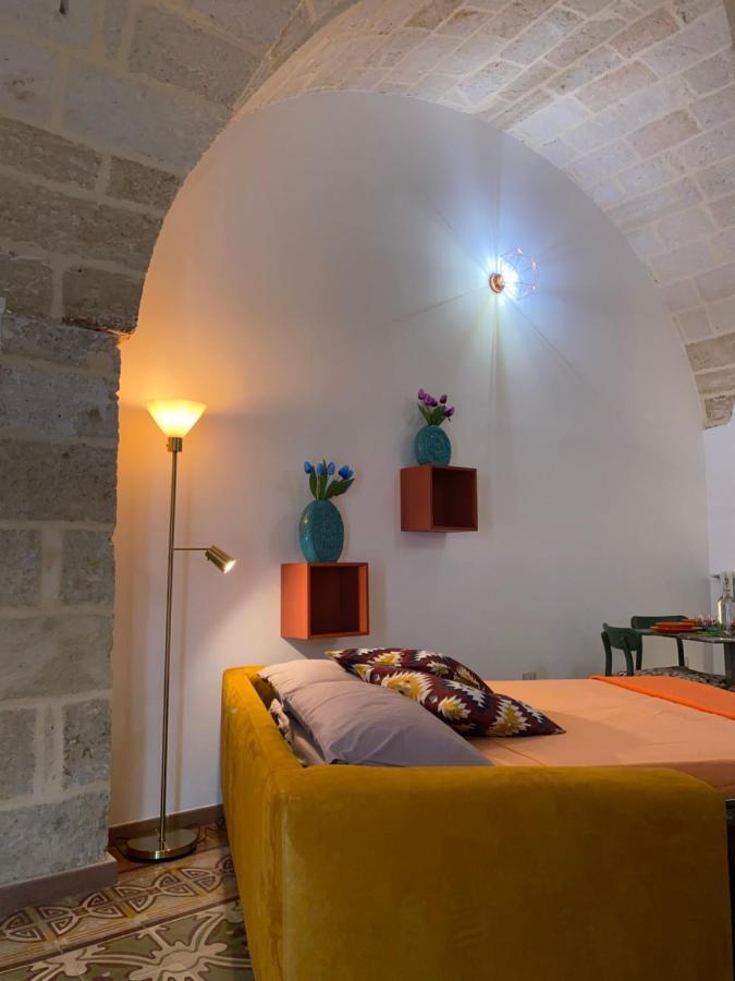 Apartamento Dimora Flo Bríndisi Exterior foto