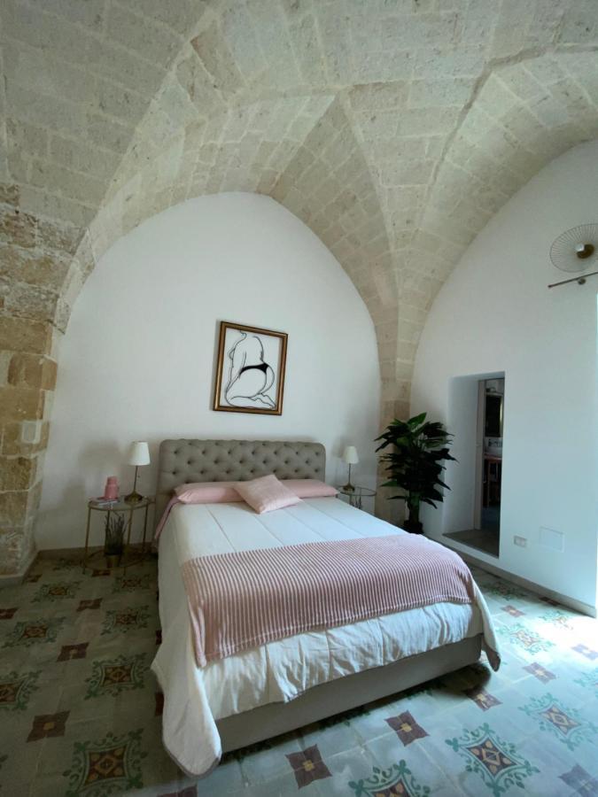Apartamento Dimora Flo Bríndisi Exterior foto